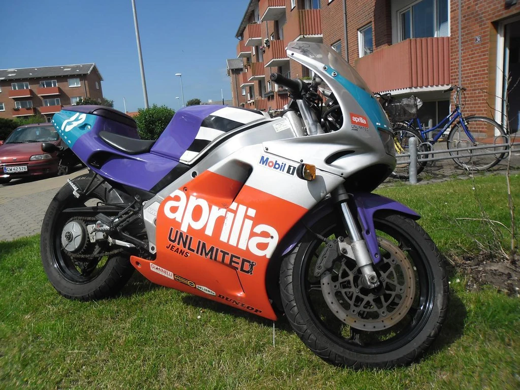 Aprilia AF1 125 Reggiani Replica (1991)
