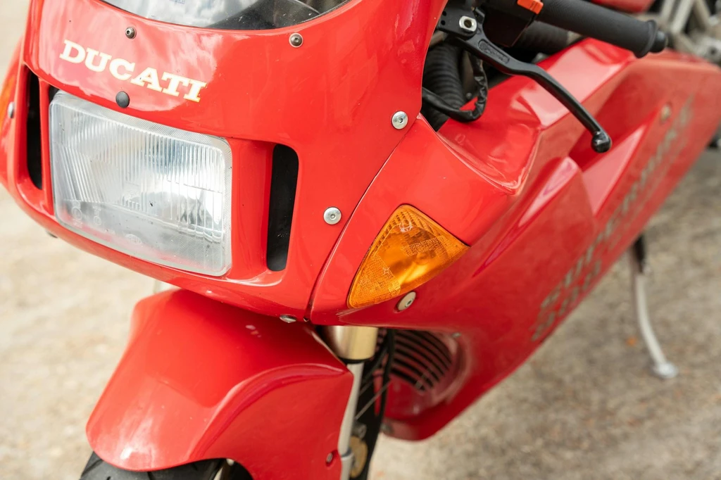 Ducati 888 Strada (1993)