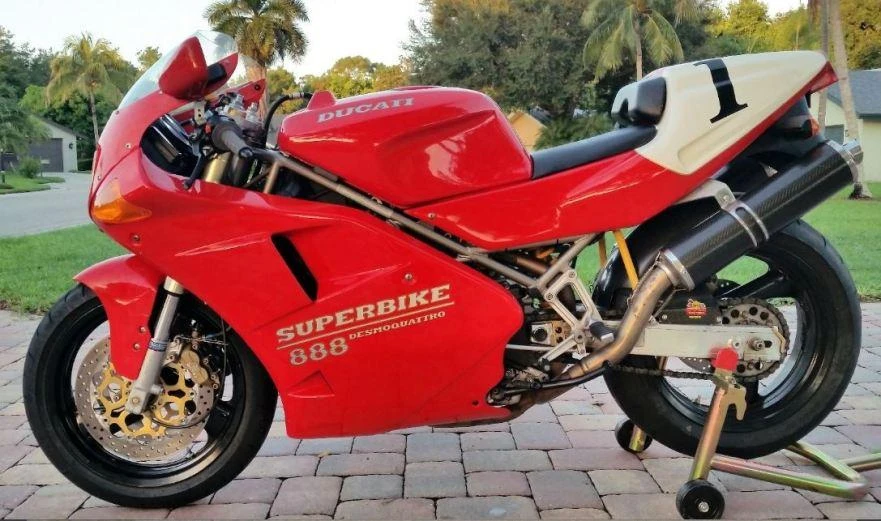 Ducati 888SPO (1993)