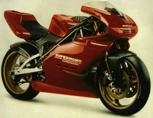 Ducati Supermono Desmoquattro (1993)