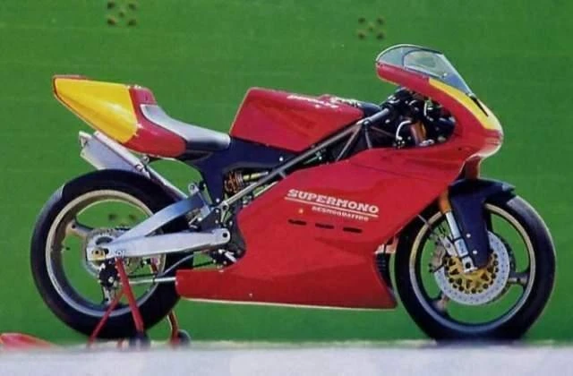 Ducati Supermono Desmoquattro (1993)