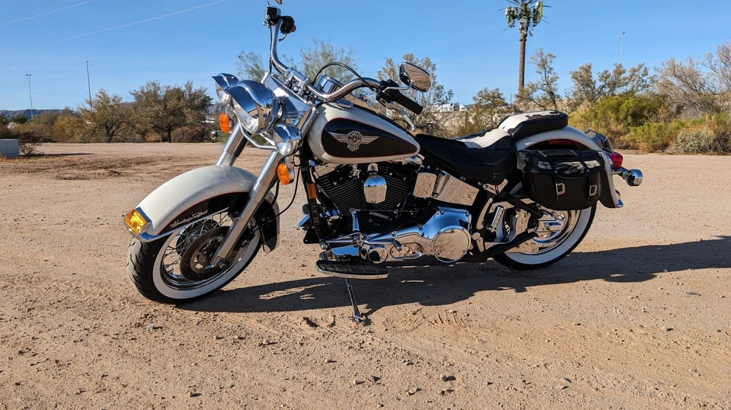 Harley Davidson FLSTN Nostalgia (Cow Glide) Limited Edition (1993)