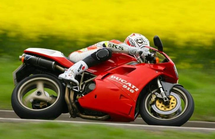 Ducati 916 SP / SP2 / SP3 (1994 - 96)