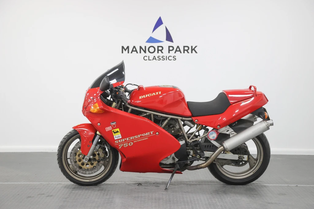 Ducati 750 Supersport (1994 - 95)