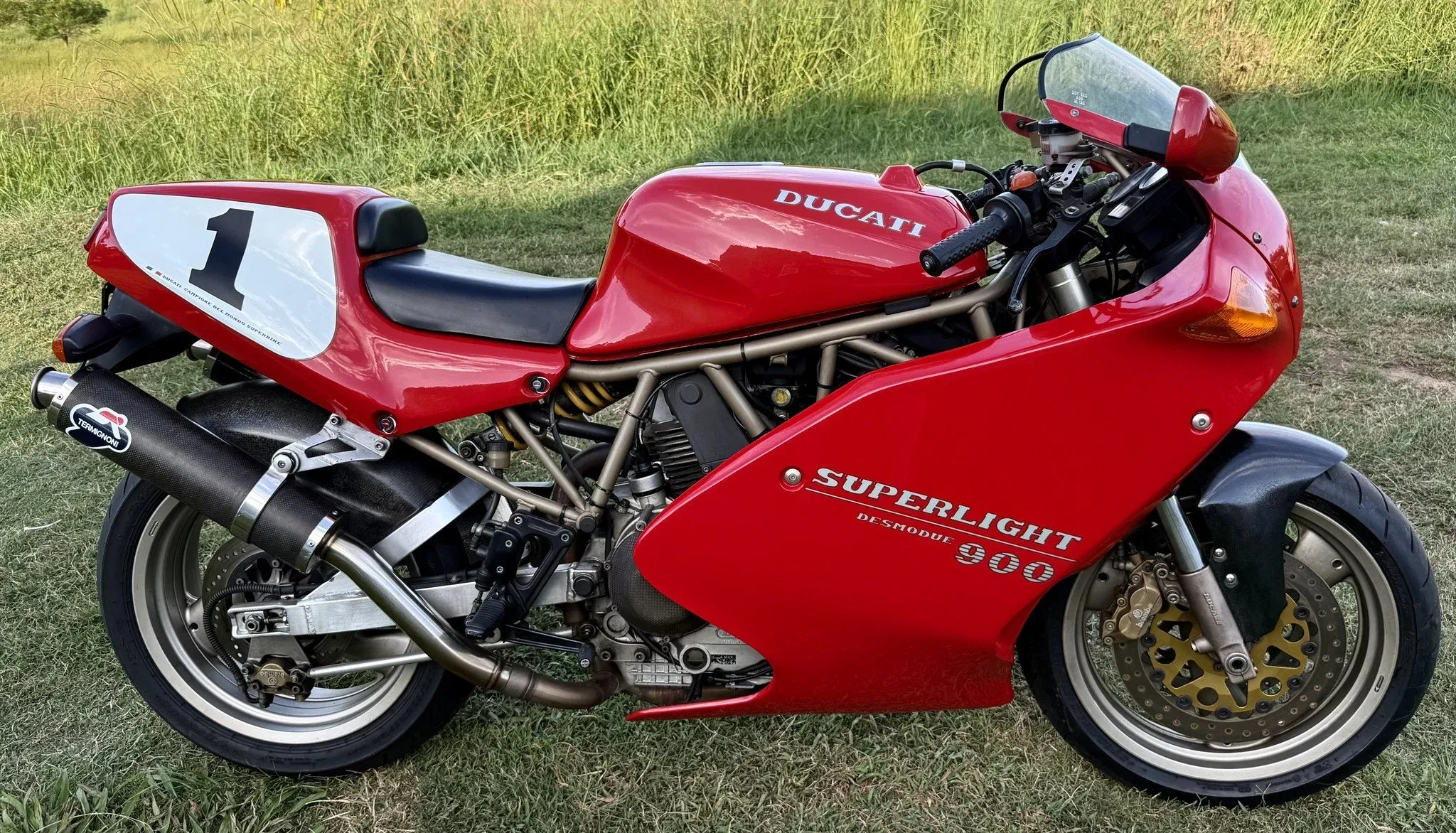 Ducati 900 SL Superlight (1994 - 95)