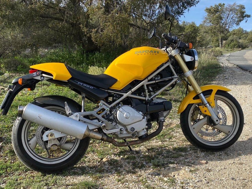 Ducati Monster 600 (1994 - 95)