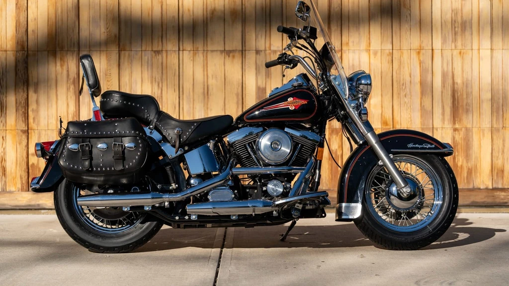 Harley Davidson FLSTC 1340 HeritageSoftail Classic (1994 -)