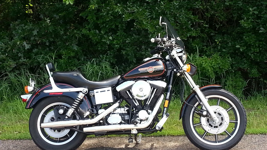 Harley Davidson FXDS Convertible (1994 - 97)