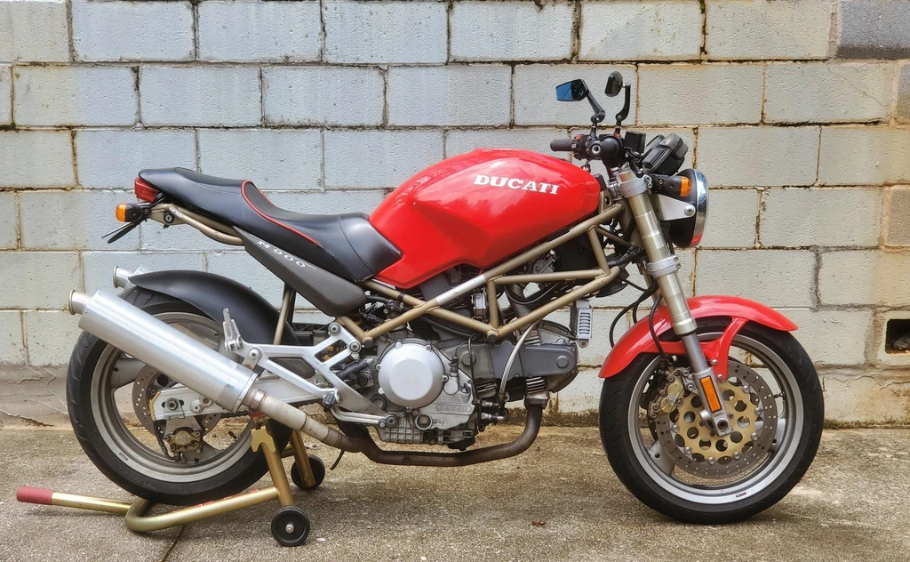 Ducati 900 Monster (1995 - 96)