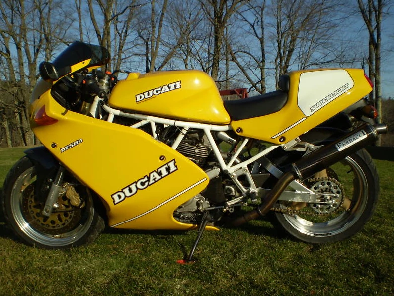 Ducati 900 SL Superlight (1996 - 97)