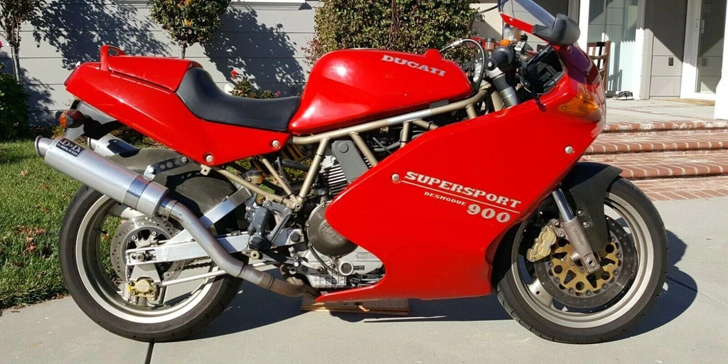Ducati 900 SS (1996)