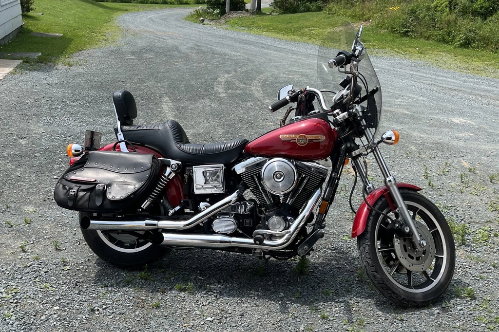 Harley Davidson FXDS Convertible (1998 -98)