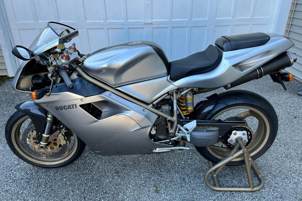 Ducati 748L Neiman Marcus Limited Edition (1998)