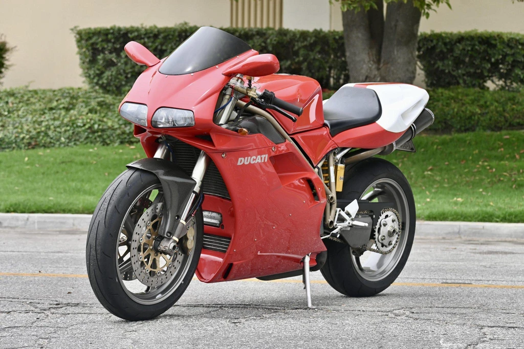 Ducati 916 (1998)