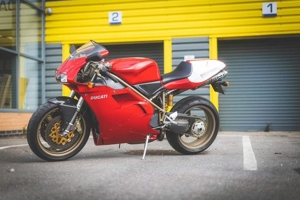 Ducati 916 SPS (1998)