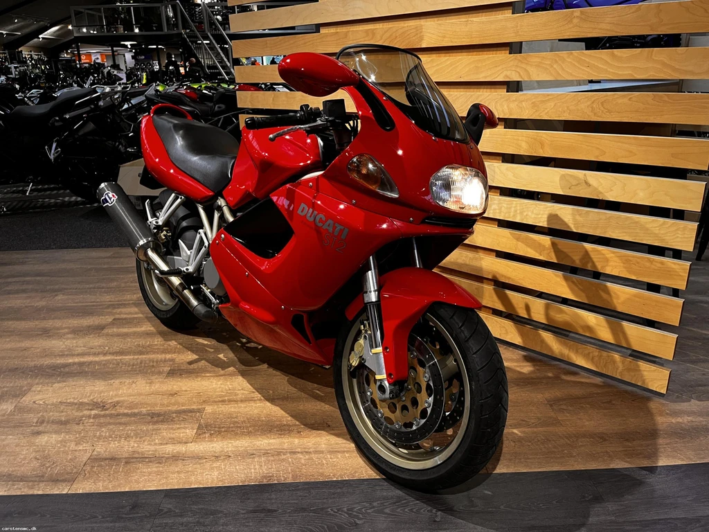 Ducati ST2 (1998)