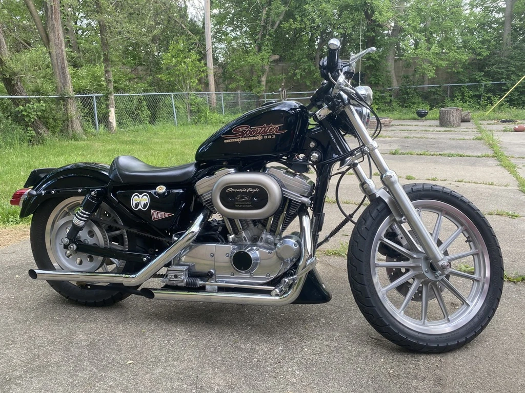 Harley Davidson XL 883C Sportster Custom (1998 - 99)