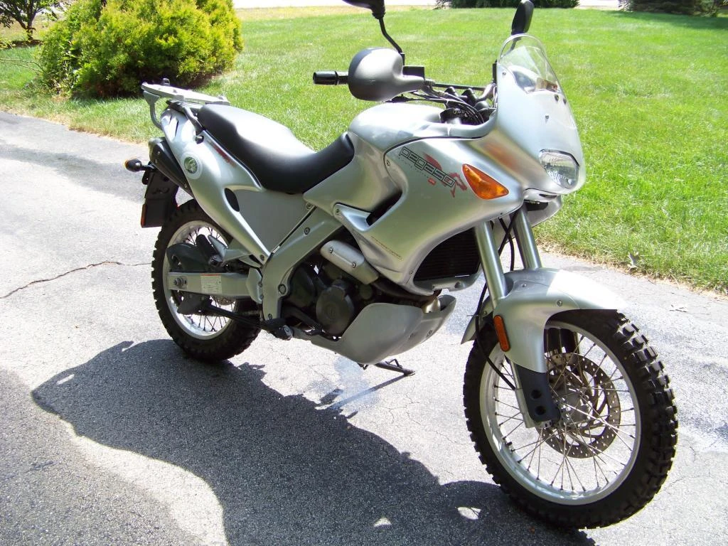 Aprilia Pegaso 650 (1999 - 2000)