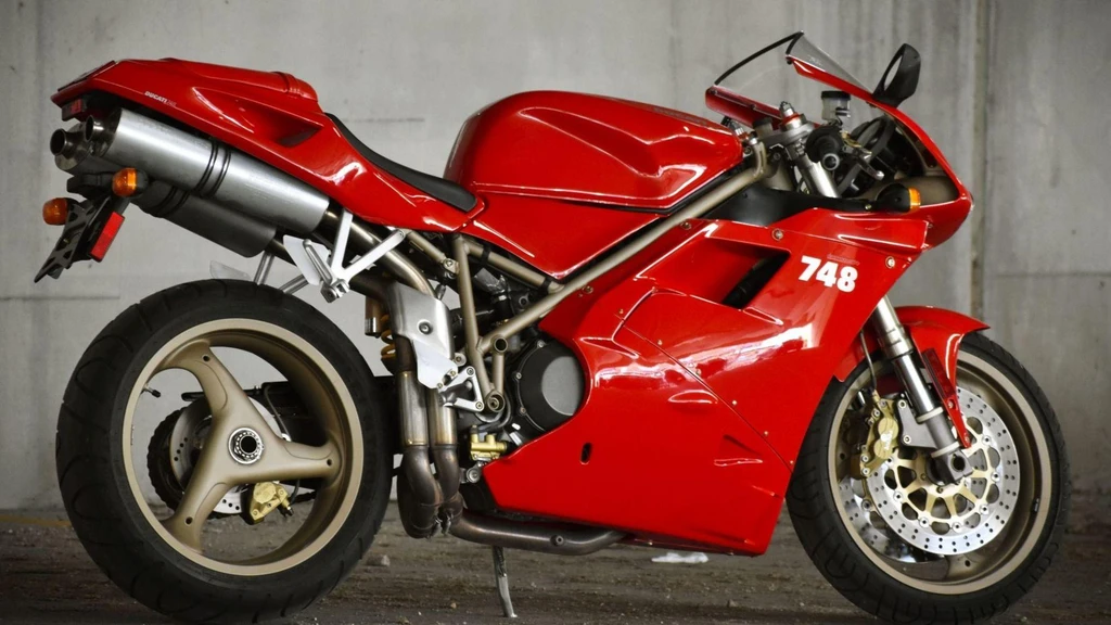 Ducati 748 Biposto (1999)