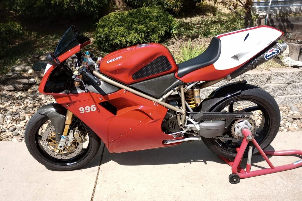 Ducati 996Monposto (1999)
