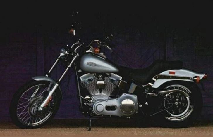 Harley Davidson FXST/I Softail Standard (1999 - 2000)
