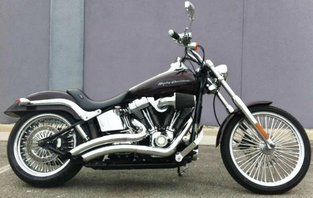 Harley Davidson FXSTD/I Softail Deuce (1999 - 2001)