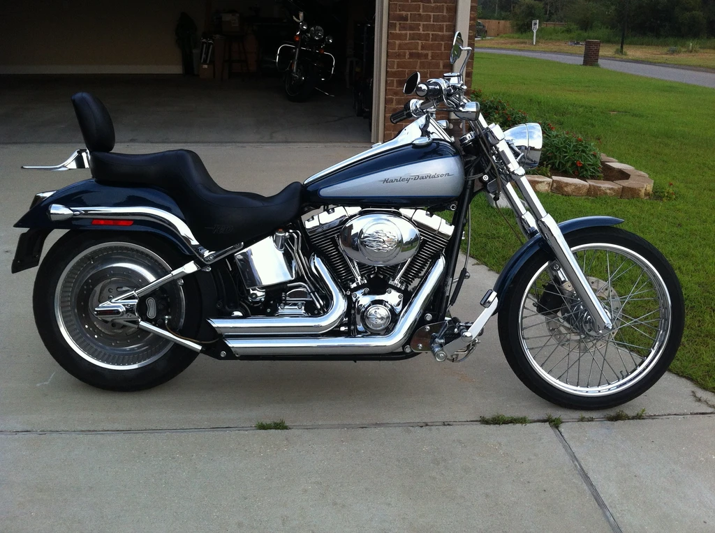 Harley Davidson FXSTD/I Softail Deuce (1999 - 2001)