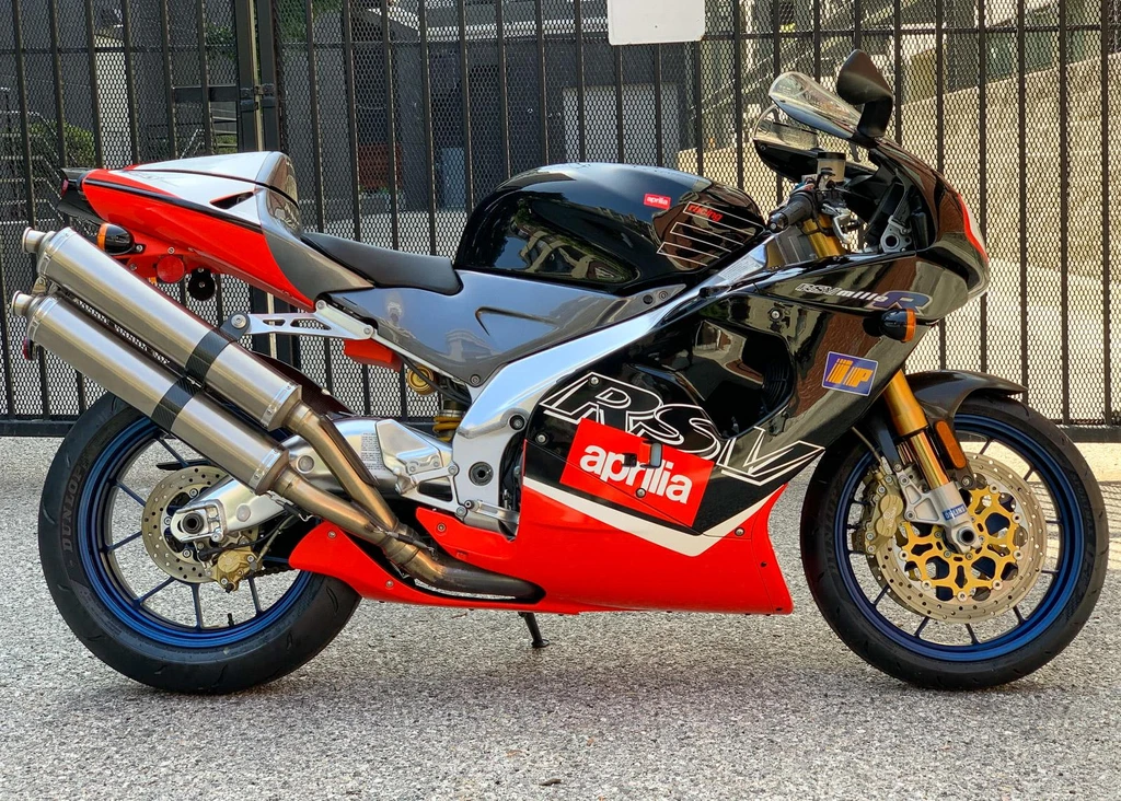 Aprilia RSV 1000 Mille (2000)