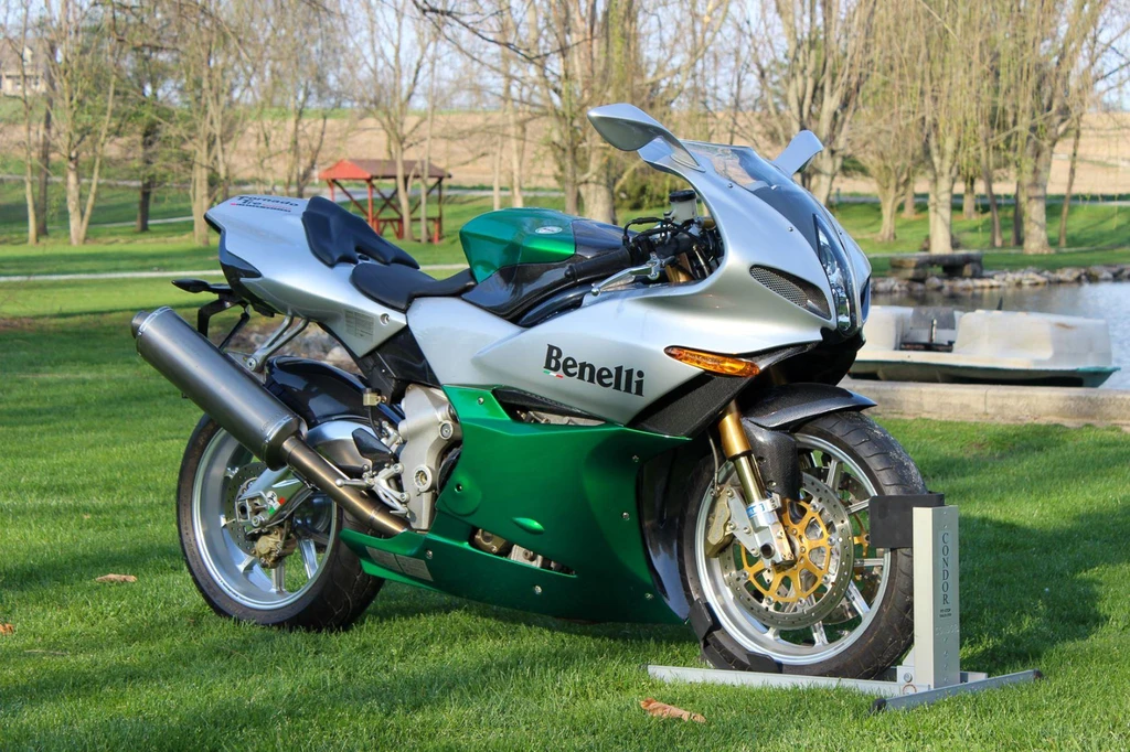 Benelli Tre 900S Tornado (2000)