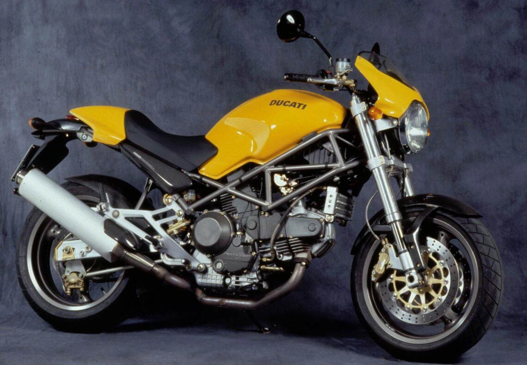 Ducati 900 Monster (2000)