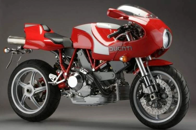 Ducati MH 900e Evoluzione (2000)