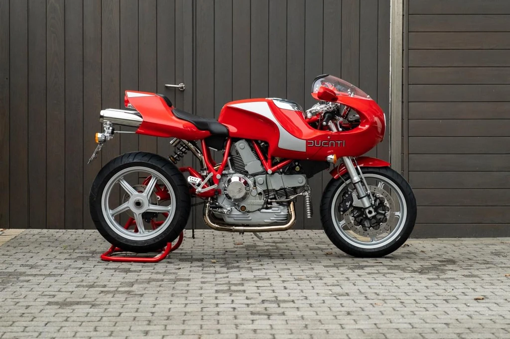 Ducati MH 900e Evoluzione (2000)