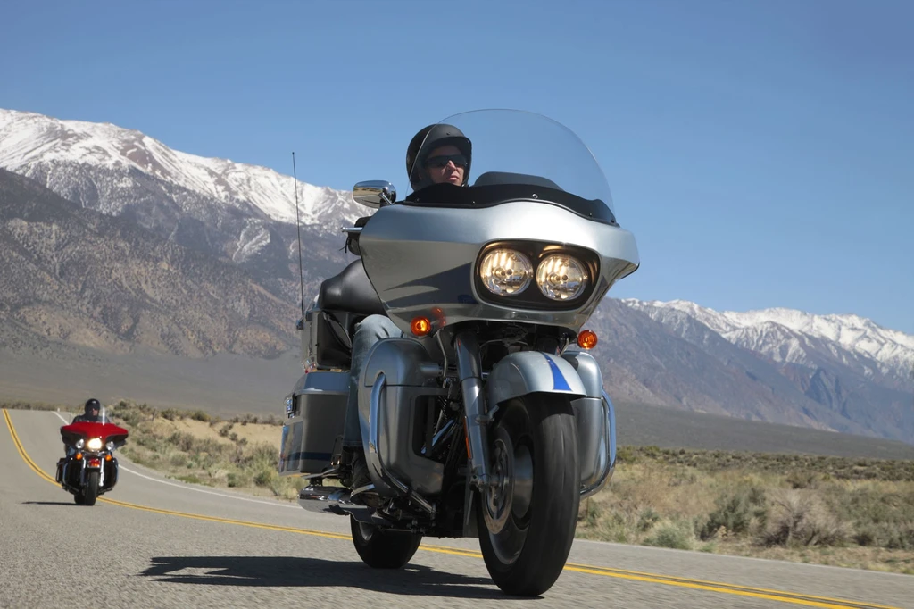 Harley Davidson FLTR/I Road Glide (1999 - 2000)