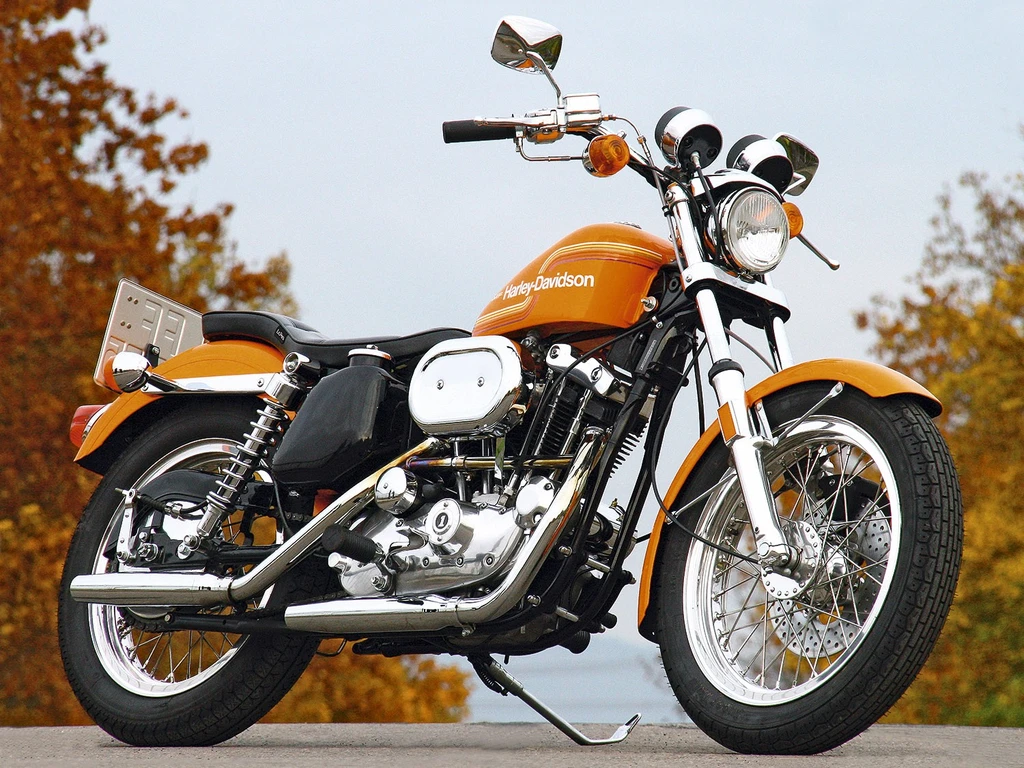 Harley Davidson XLCH 1000 Sportster (1975 - 77)