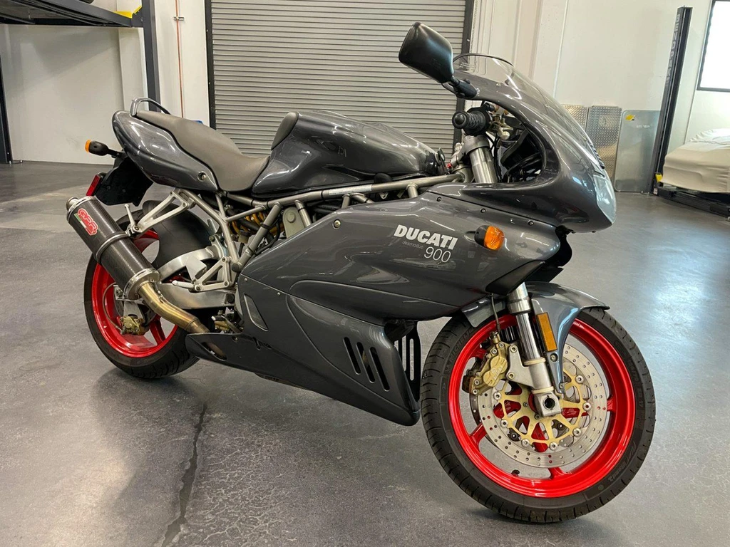 Ducati 900SS (2001 - 2002)