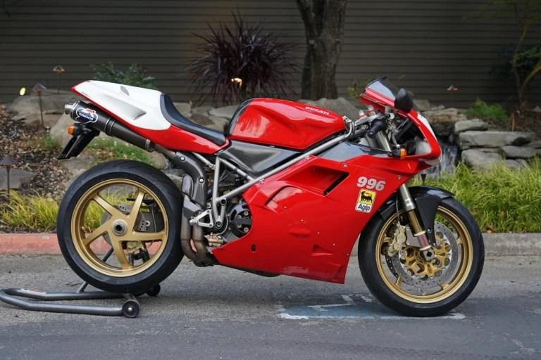 Ducati 996 (2001)