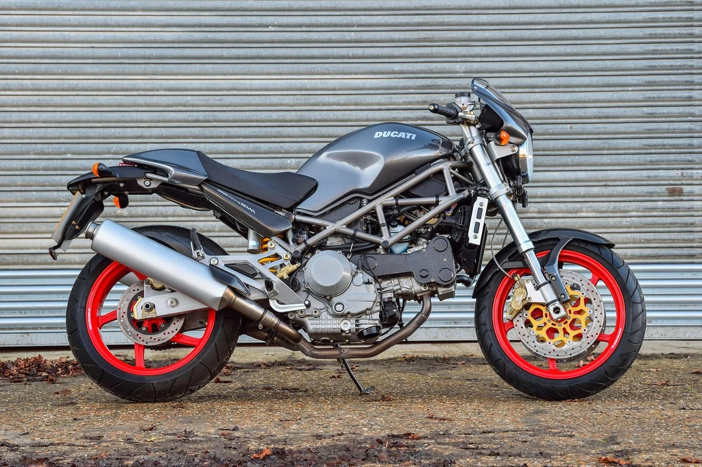 Ducati Monster S4 (2001)