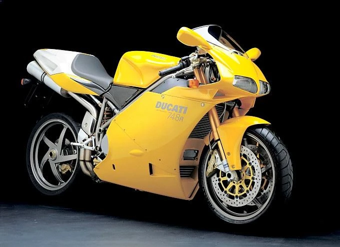 Ducati 748R (2002)