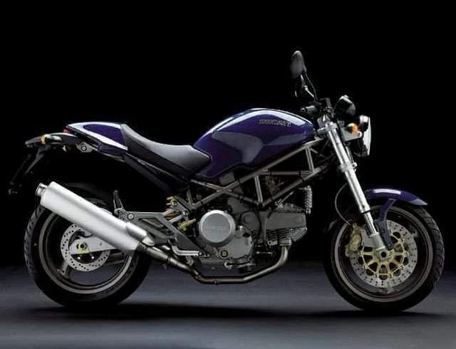 Ducati Monster 750 (2002)