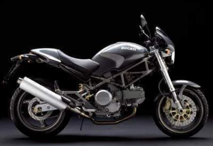 Ducati Monster 750 (2002)