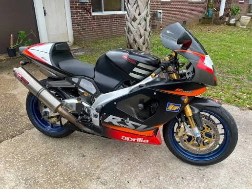 Aprilia RSV 1000 Mille R (2002)