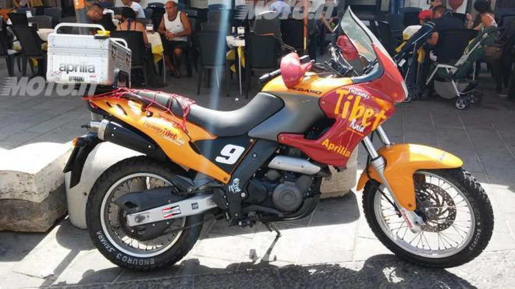 Aprilia Pegaso 650ie Tuscany Tibet (2003)