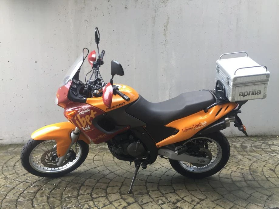Aprilia Pegaso 650ie Tuscany Tibet (2003)