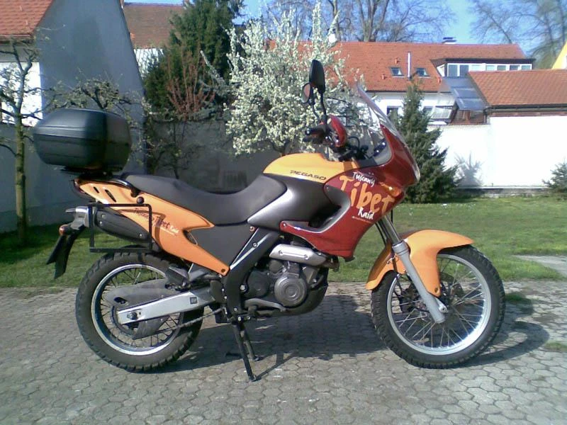 Aprilia Pegaso 650ie Tuscany Tibet (2003)