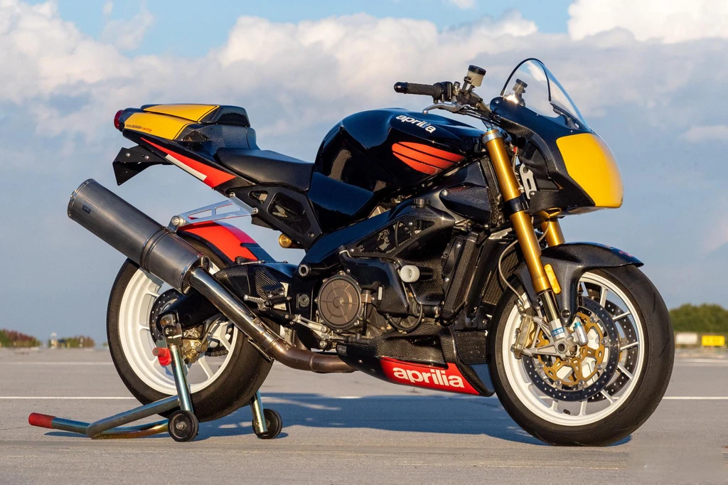 Aprilia Tuono 1000R Racing (2003)