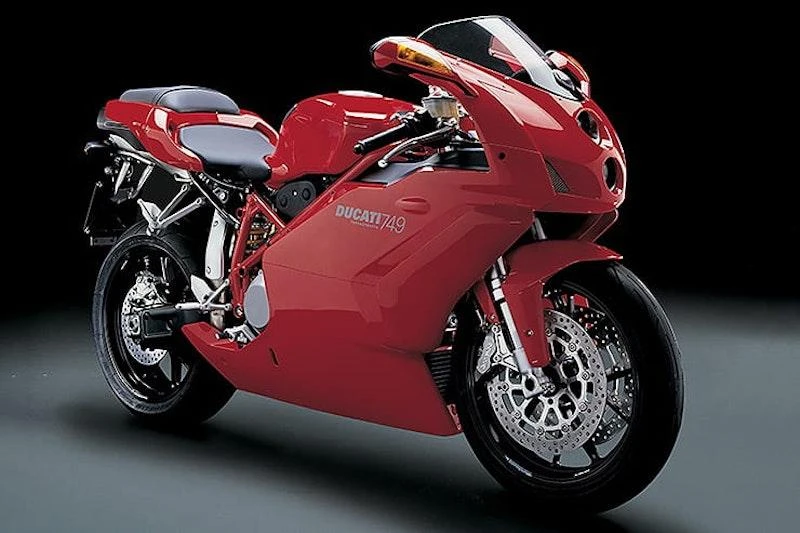 Ducati 749 (2003)