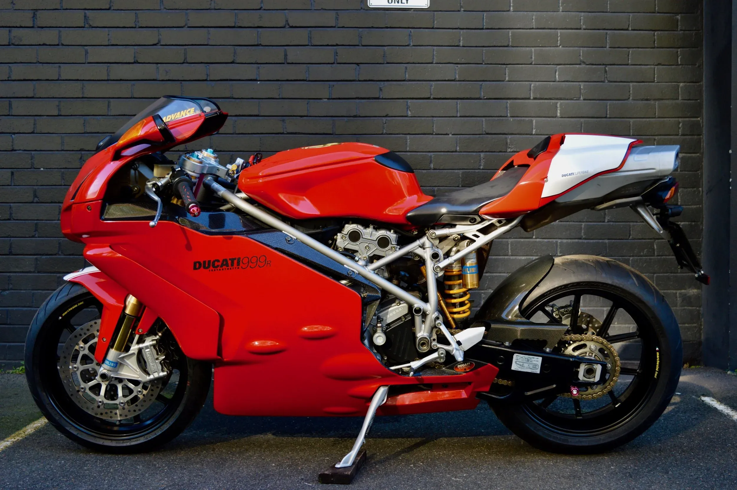 Ducati 999R (2003)