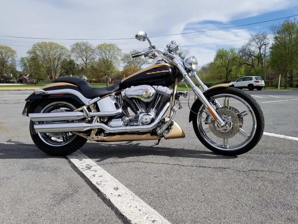 Harley Davidson FXSTD-SE Screamin' Eagle Softail Deuce (2003)