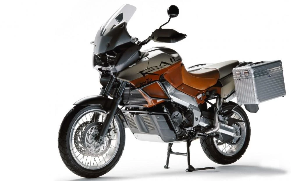 Aprilia ETV 1000 Caponord (2004)