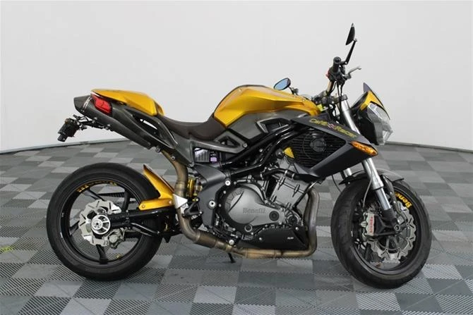 Benelli TNT 1130 Caf Racer (2004)